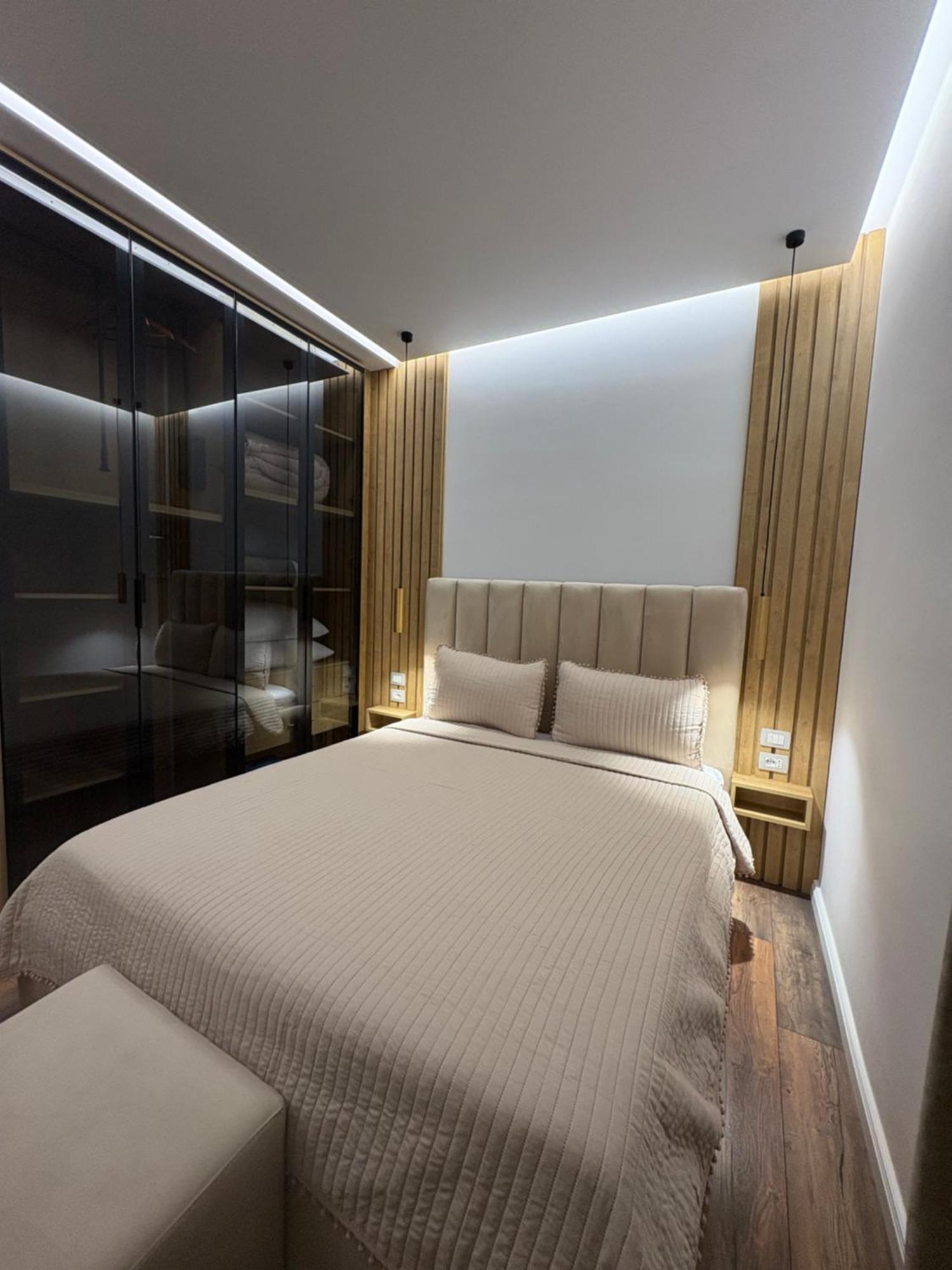 Vlorë Alajs Apartament מראה חיצוני תמונה